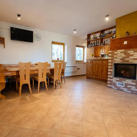 Apartmens Verenluc Apartman Podvelka